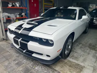 Dodge challenger 2021