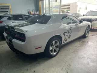 Dodge challenger 2021