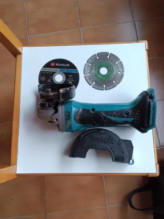 AMOLADORA RADIAL MAKITA BATERÍA 18V