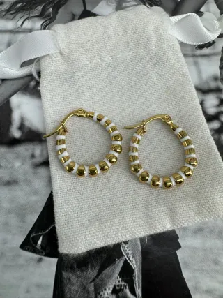 Pendientes Aro Dorados y Blancos