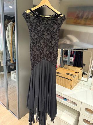 Vestido INXPLICABLE negro