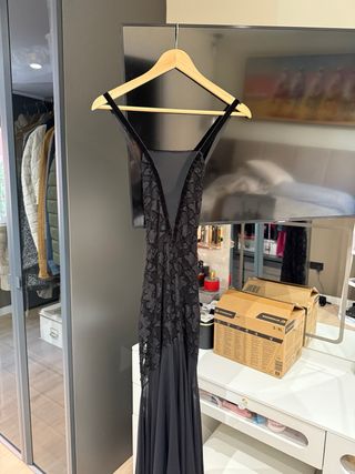 Vestido INXPLICABLE negro