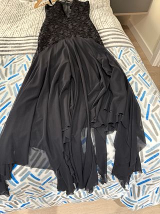 Vestido INXPLICABLE negro