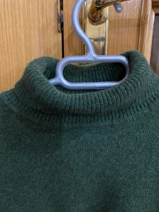 Suéter Springfield de cuello alto 100% de cachemir