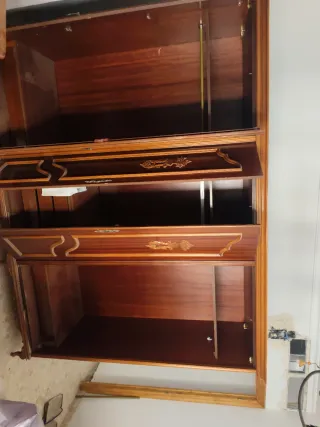 Mueble de madera para habitación