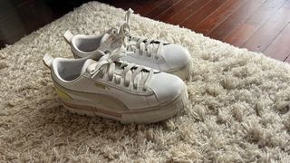 Zapatillas Puma Blancas y Rosas