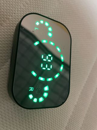 Auriculares con pantalla