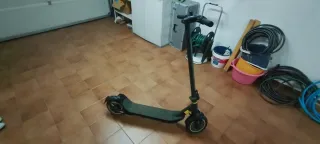 Patinete Eléctrico Cecotec Bongo D40 XL