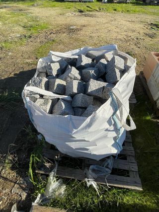 Tacos de granito rústico 10x10