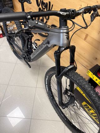 Berria Mako Hybrid GT 6