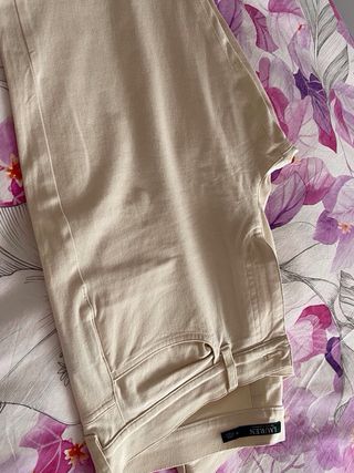 Vestido ANTEA negro y beige y pantalon Lauren