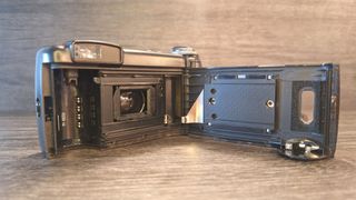 Olympus Zoom 2000 Cámara Compacta 35mm