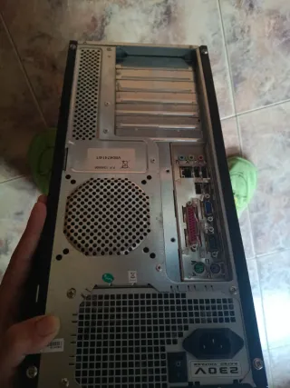 Pantalla Hanns.g Negra