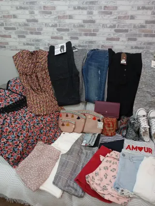 Lote Ropa, Zapatos y Complementos