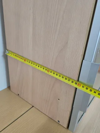 Mueble de cocina con puerta de cristal