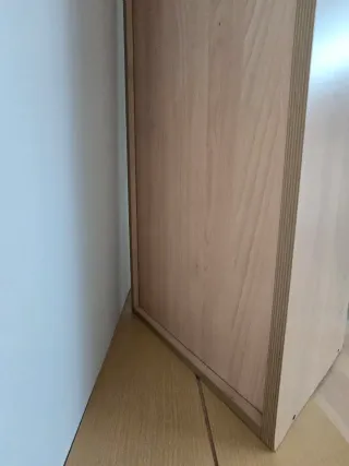 Mueble de cocina con puerta de cristal