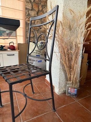 Conjunto de diseño artesanal cristal y metal