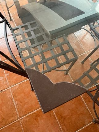 Conjunto de diseño artesanal cristal y metal