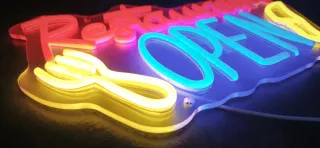Lampada Neon LED "Ristorante Aperto"