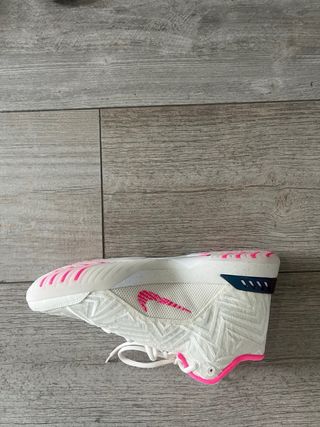 Nike LBJ NXXT Genisus QS Talla 45.5