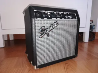 Ampli Fender Squier Frontman 10G