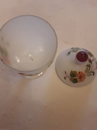 Bombonera cristal opalino