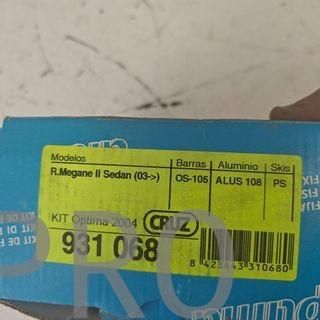 SOPORTE BACA RENAULT MEGANE NUEVO 931068