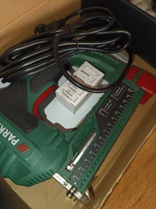 Grapadora eléctrica Parkside PET 25 C3