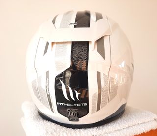 Cascos Moto MT Fibra Vidrio Integral