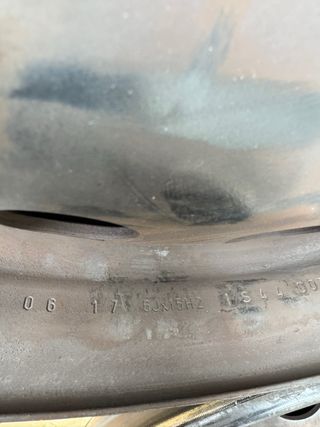 Llantas de acero de 15’ (4 unidades)