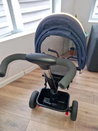 Triciclo para niño Lionelo
