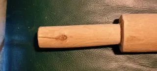 Antico mattarello artigianale in legno