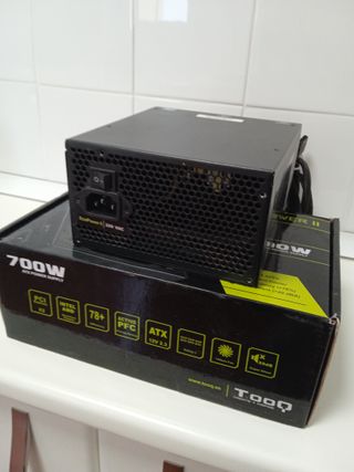 FUENTE ALIMENTACIÓN 700W (PARA REPARAR)