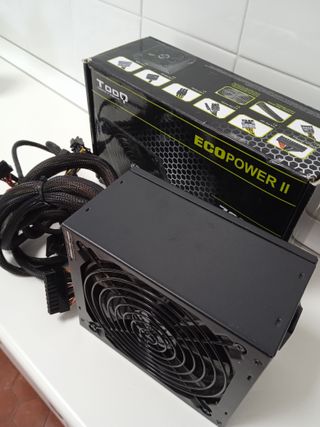FUENTE ALIMENTACIÓN 700W (PARA REPARAR)