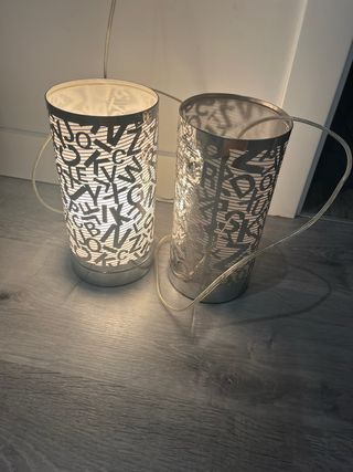 Lote 2 Lámparas Mesita Letras táctil