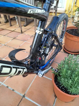 Bicicleta Scott Genius MC30 Carbono