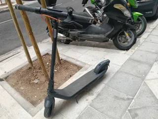 Patinete Eléctrico Ninebot E2 Pro + Casco negociab