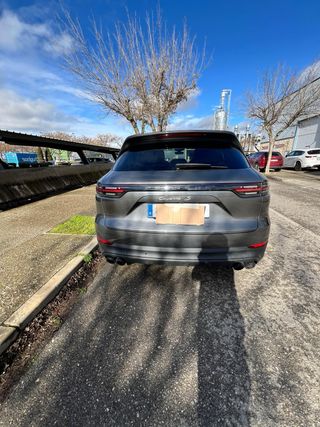 Porsche Cayenne 2019