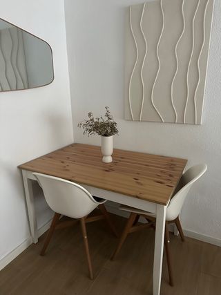 Mesa y 2 Sillas Comedor