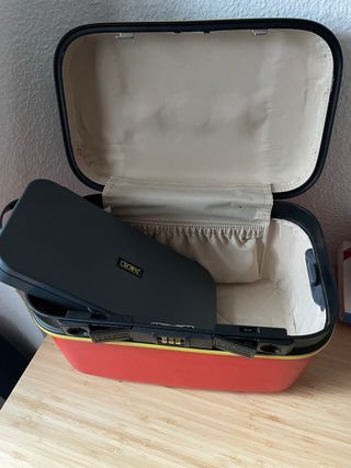 Maletín vintage de colores