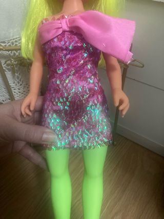 Nancy Neon + Organizador Ropa