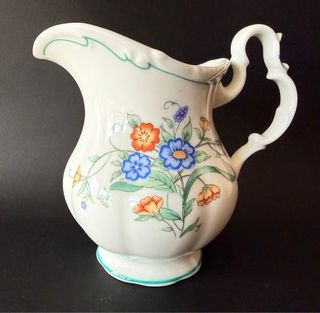 Jarra Royal Albert “Hamlyn”