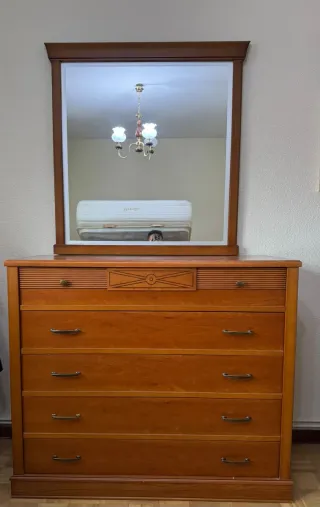 Cabecero de madera para habitación de matrimonio