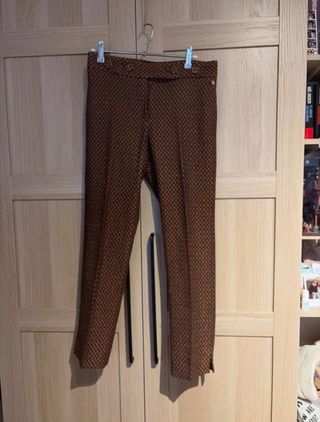 Pantalón Pedro del Hierro granate