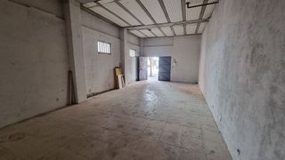 Local comercial en venta en Delicias en Valladolid
