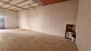 Local comercial en venta en Delicias en Valladolid