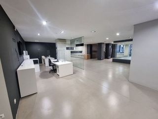 Local comercial en alquiler en Centro en Valladolid