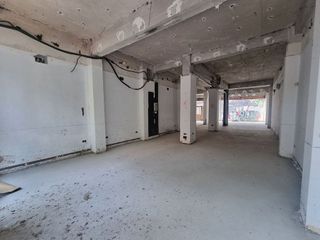 Local comercial en venta en Pº Zorrilla - Cuatro de Marzo en Valladolid
