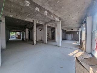 Local comercial en venta en Pº Zorrilla - Cuatro de Marzo en Valladolid