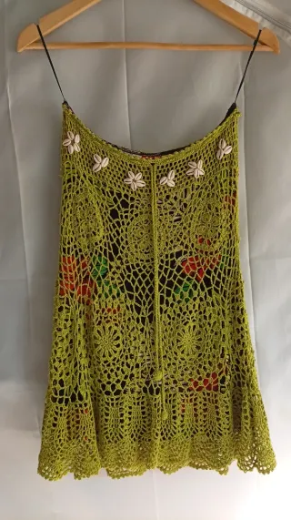 Falda de la marca Muchacha de Crochet Talla M